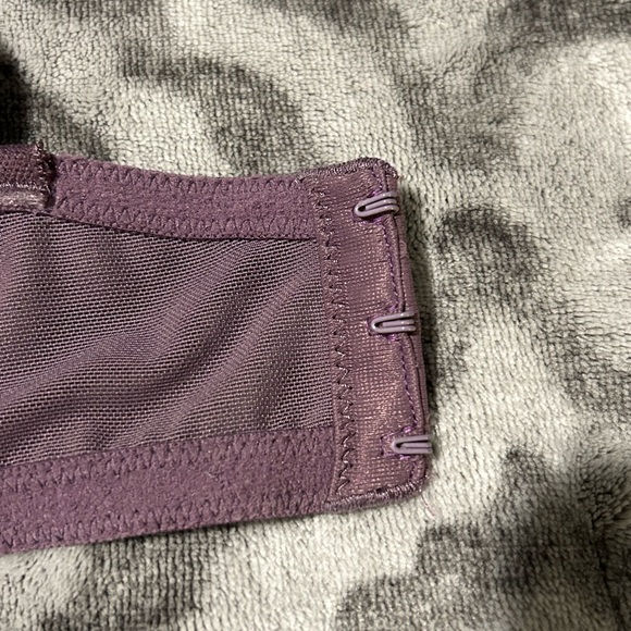 Torrid Lace Underwire Bra in Mauve - Picture 5 of 10